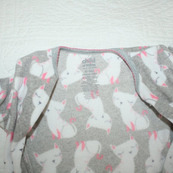 5/$20 Baby girl fleece sleeper with cats 9 months - Picture 13 of 13